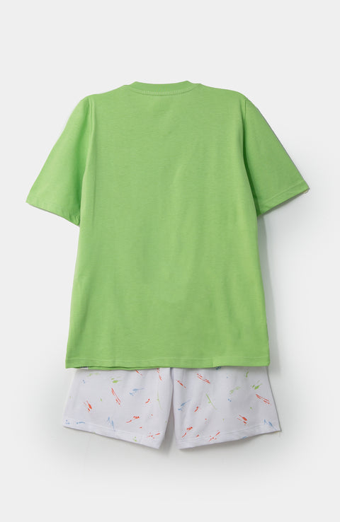 Pijama short para niño en tela suave color verde con blanco