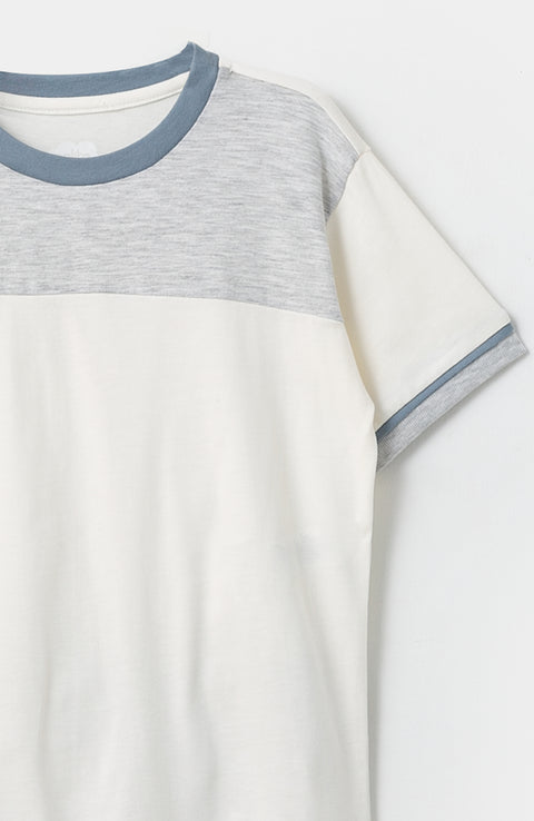 Conjunto de camiseta y pantalón para bebé niño en tela suave color marfil y azul medio