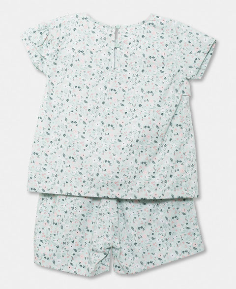Conjunto De Short Y Blusa Para Bebé Niña En Tela Popelina Color Verde