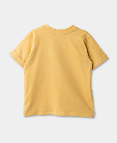 Camiseta Para Recién Nacido En Tela Suave Color Ocre