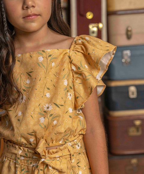 Conjunto Blusa Y Short Para Niña Color Amarillo Estampado