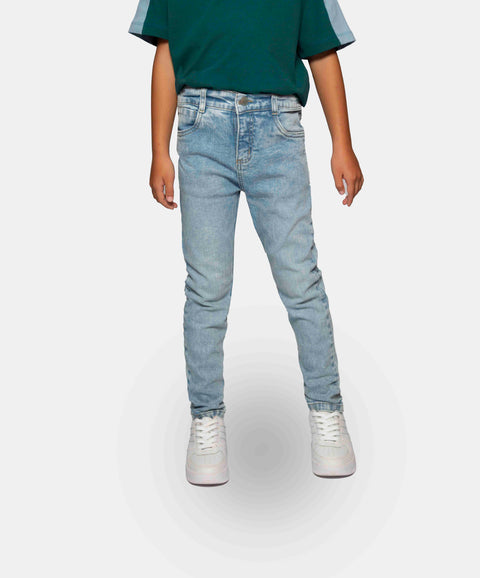 Jean Slim Para Niño En Denim Tono Medio Claro