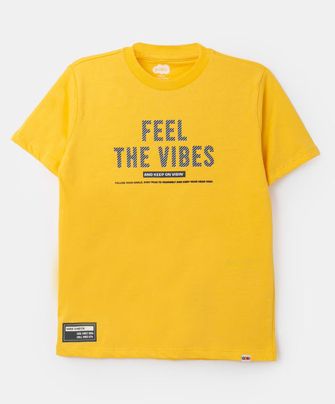 Camiseta para niño en tela suave color amarillo