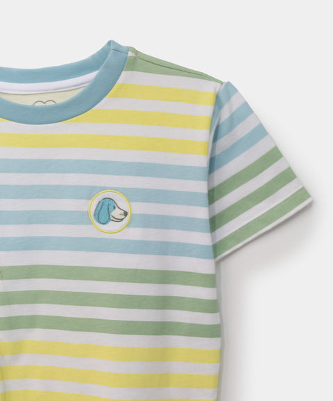 Camiseta manga corta para bebé niño en tela suave color blanco con estampado de rayas de colores